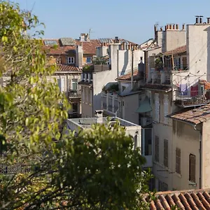 Tres Bel Avec Jolie Vue Dans Le Quartier Prise De Vauban Appartement