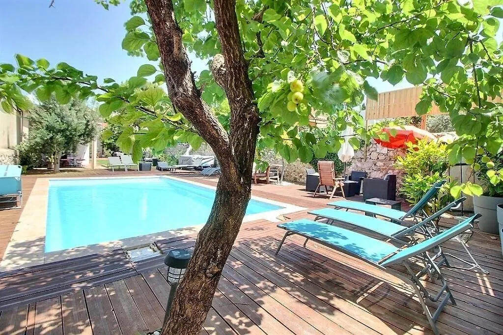 Villa Avec Piscine Et 3 Logements Ideale Groupe Marseille 0*,